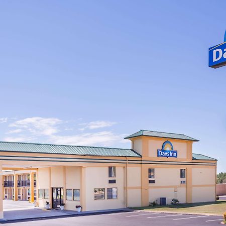 Days Inn By Wyndham Byron Dış mekan fotoğraf